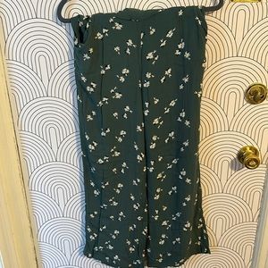 Flowy Billabong floral pants